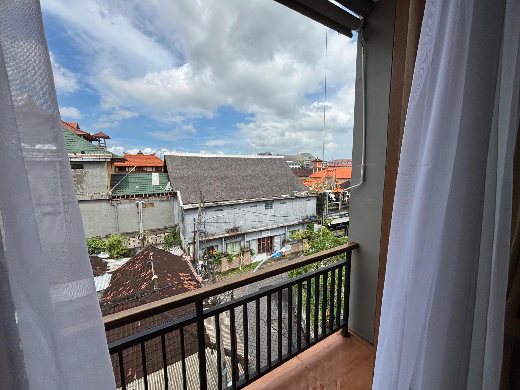 Satriya Cottages Kuta  Exterior photo